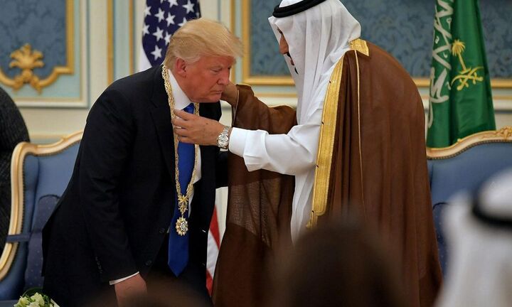 Tiết lộ những món quà các nhà lãnh đạo thế giới tặng ông Trump