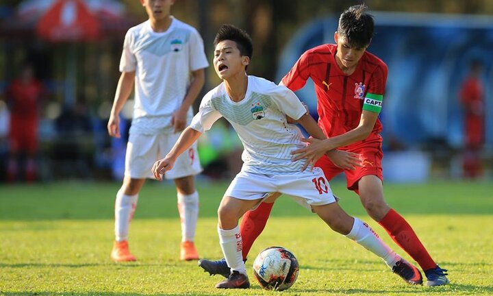 Hôm nay ‘siêu nhân’ của lò bầu Đức trình làng