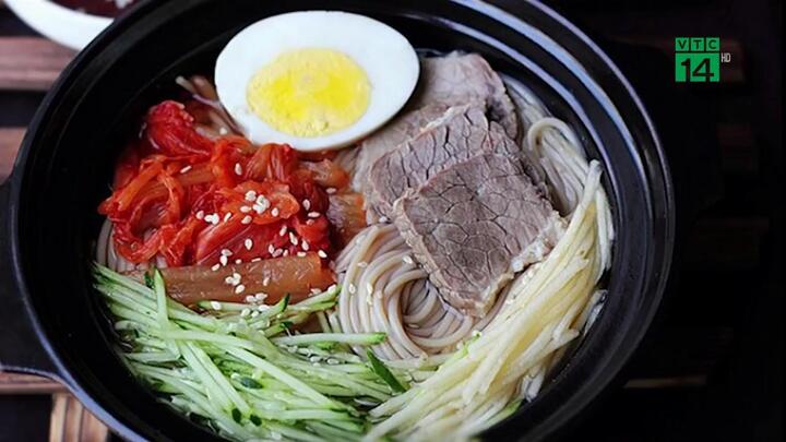 Cách làm mỳ lạnh thơm mát chuẩn vị Hàn Quốc