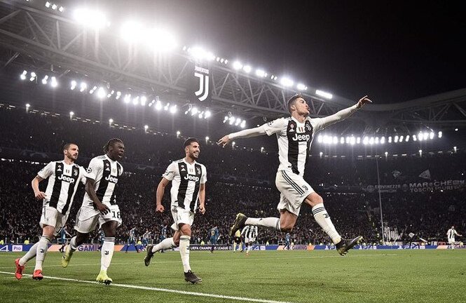 Vòng 1/8 Champions League: Ronaldo sáng nhất, nước Anh trọn niềm vui