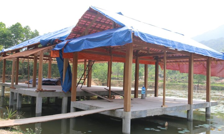 Khu nghỉ dưỡng mọc trái phép giữa rừng phòng hộ ở Quảng Nam: Kiểm điểm Bí thư Đoàn xã