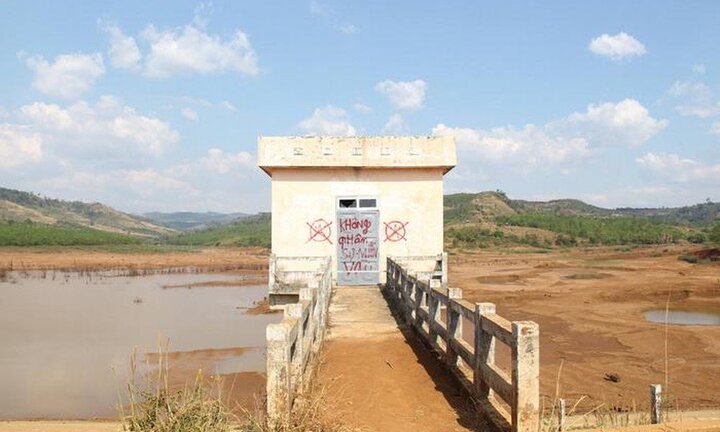 Bắt giam quyền Giám đốc Ban quản lý dự án ở Đắk Nông