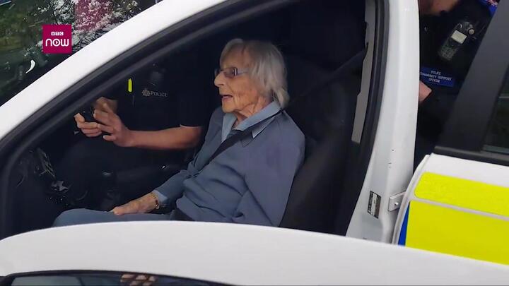 Cụ bà 104 tuổi ước mơ đi tù và cái kết không tưởng