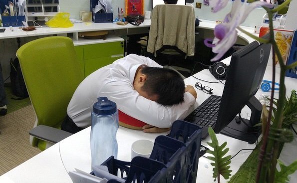 Những người dốc kiệt cuộc đời ở 'Silicon Trung Quốc'