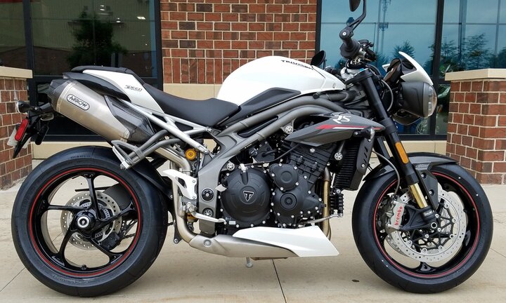 Chiêm ngưỡng mô tô 1.050cc giá đắt hơn ô tô Hyundai Accent 2019