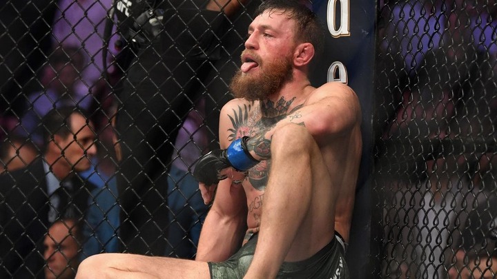 'Gã điên' Conor McGregor bất ngờ tuyên bố giải nghệ