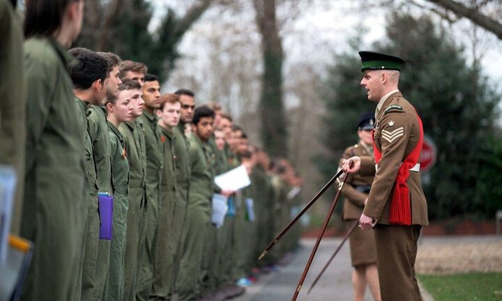 Ảnh: Bên trong Học viện quân sự nơi 3 hoàng tử Anh và Brunei từng học