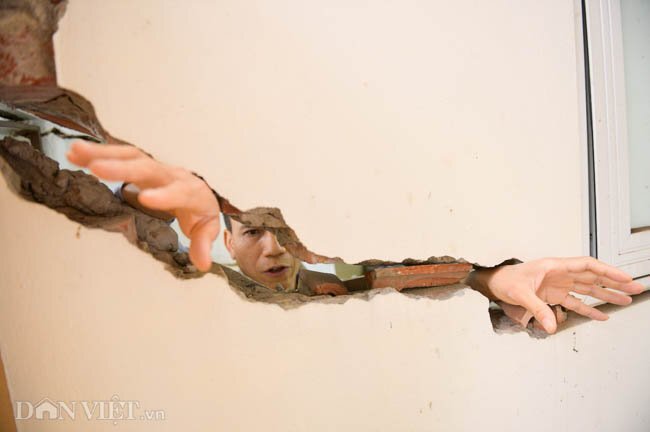 Video: Hãi hùng nhìn biệt thự, nhà liền kề nứt toác chờ sập tại Hà Nội