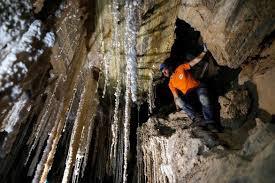 Hang động muối dài nhất thế giới gần Biển Chết vừa được phát hiện