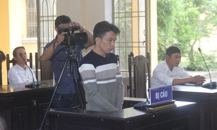 Hàn gắn tình cảm bất thành, gã đàn ông chém em trai của vợ cũ