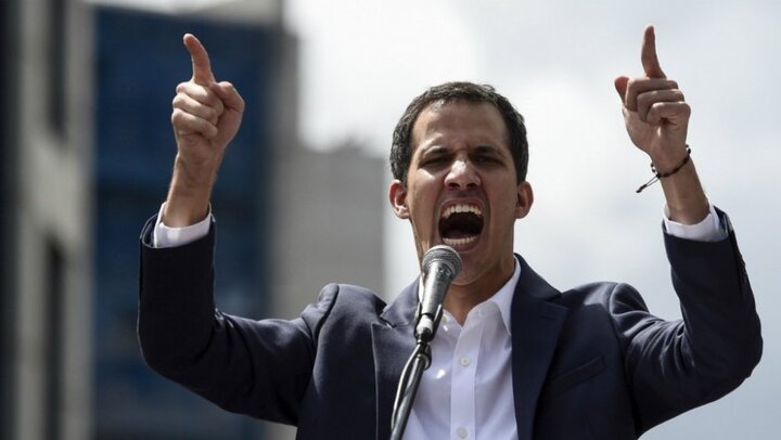 'Tổng thống tự phong' Venezuela bị tước quyền miễn trừ truy tố