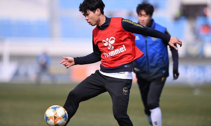 Công Phượng: ‘Tôi không đủ không gian để sút bóng’