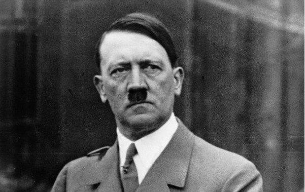 Tiết lộ những lời cuối cùng của 'trùm phát xít' Hitler trước khi tự sát