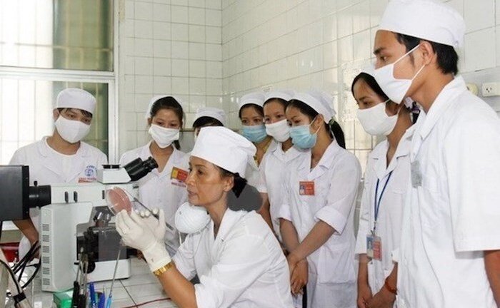 Nhiều cơ hội cho sinh viên tuyển thẳng vào Đại học Y Hà Nội
