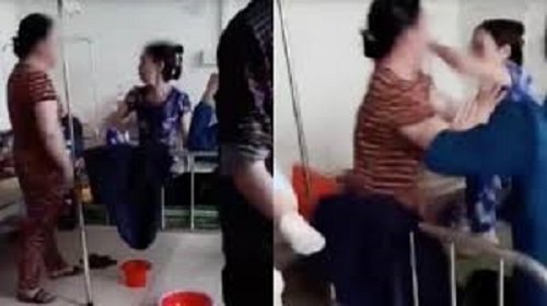 Clip: 2 bà thông gia cãi chửi ầm ĩ, lao vào đánh nhau ngay giữa bệnh viện
