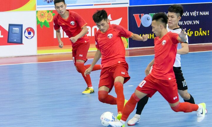 Video trực tiếp V&V vs Vietfootball, vòng loại giải VĐQG Futsal HDBank 2019
