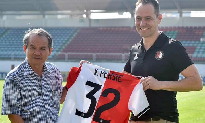 Bầu Đức hợp tác với CLB Hà Lan, đàn em Công Phượng sáng cửa sang châu Âu