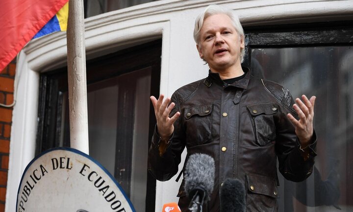 Ecuador tốn 1 triệu USD mỗi năm để bảo vệ ông chủ WikiLeaks