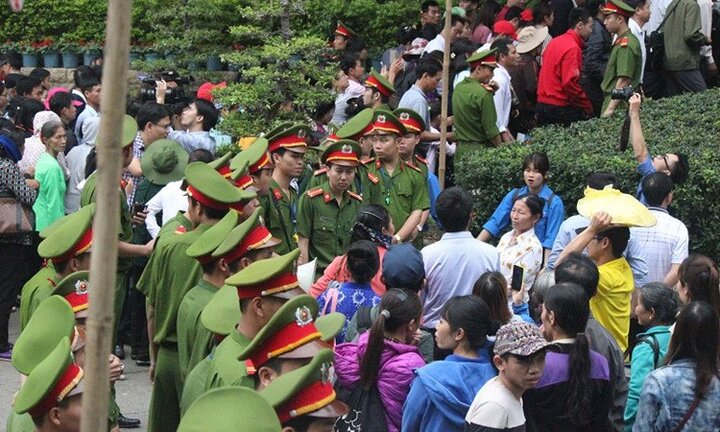 Video: Hàng nghìn cảnh sát, công an thiết lập 3 vòng bảo vệ ở lễ giỗ tổ Hùng Vương
