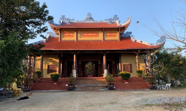 Sự thật thông tin nam thanh niên vào chùa chém trụ trì ở Quảng Nam