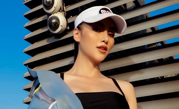 Hoa hậu Phương Khánh tung bộ ảnh bikini nóng bỏng ‘đốt mắt’ khán giả