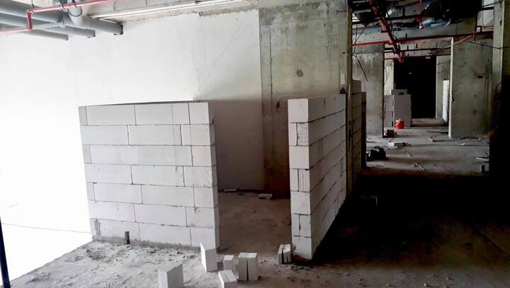 Trễ hẹn 3 lần, Minh Nguyên Long bị cư dân Moscow Tower 'tố' bội tín