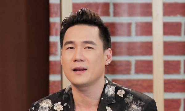 Khánh Phương lên tiếng trước tin đồn bạc tình, đào hoa