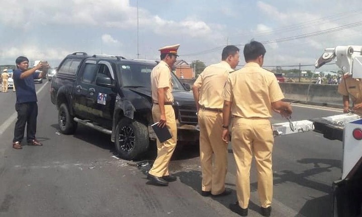 Video: Kẻ dùng rìu chém người, chèn chết CSGT có chứng nhận tâm thần?