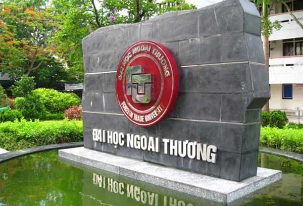 Đại học Ngoại thương xóa tên một thí sinh Sơn La được nâng điểm
