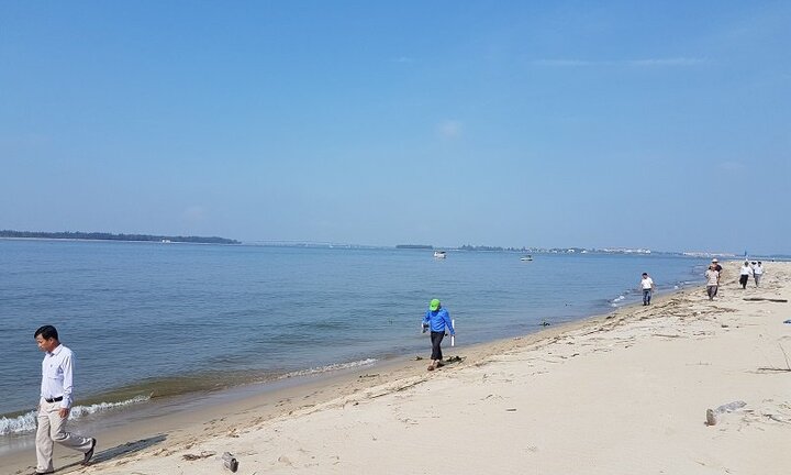 Bất ngờ kết quả quan trắc đảo cát ‘khổng lồ’ nổi lên giữa biển Hội An