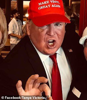 Công nhân xây dựng đóng giả Tổng thống Trump siêu đỉnh