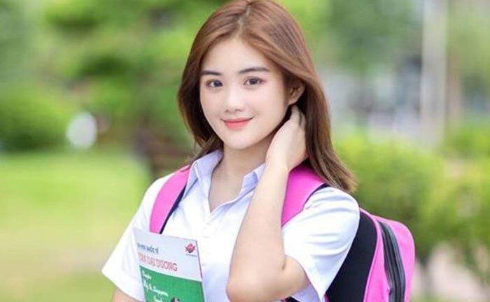 Miss tài năng Đại học Hutech là ‘hot girl võ thuật’ xinh đẹp