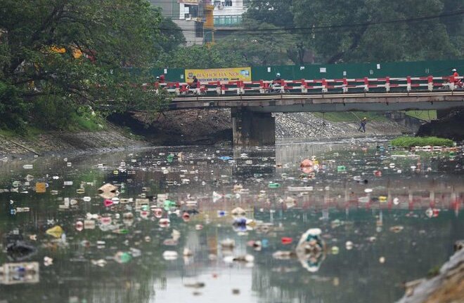 Thực hư thông tin làm sạch sông Tô Lịch chỉ trong 3 ngày