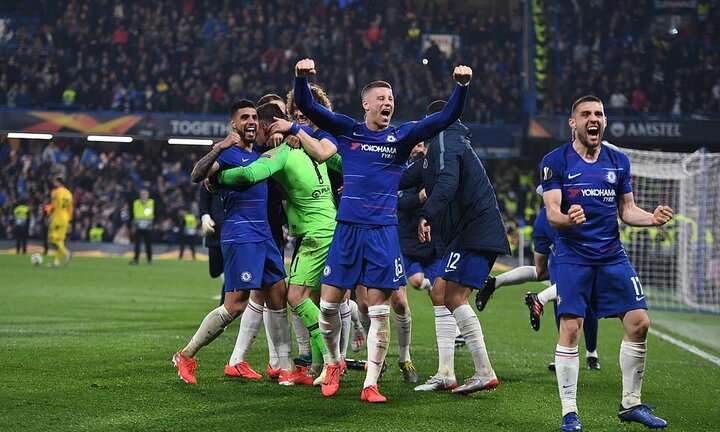 Chelsea, Arsenal thắng lớn, bóng đá Anh chứng kiến điều chưa từng có