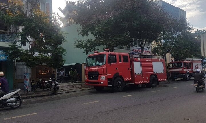 Văn phòng Đăng ký đất đai tỉnh Bình Định bốc cháy ngùn ngụt lúc rạng sáng