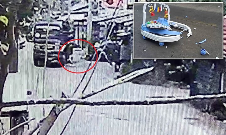 Clip: Mẹ mải dùng điện thoại, con trai 8 tháng tuổi bị xe tải cán chết thương tâm