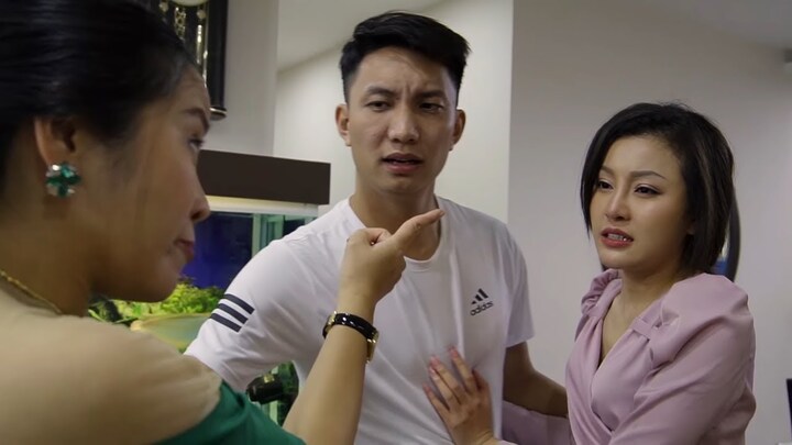 Mẹ chồng 86 tuổi hối hận khi nắm tóc con dâu đánh giữa đêm