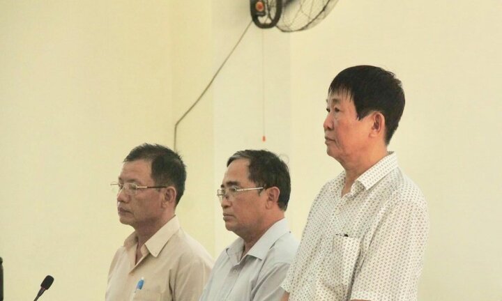 Bình Dương: Gây thiệt hại 131 tỷ đồng, nguyên Giám đốc Sở địa chính lĩnh 12 năm tù