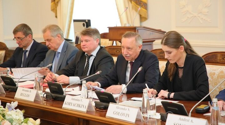 Quyền Thống đốc Saint Petersburg tiếp đón Thủ tướng Nguyễn Xuân Phúc