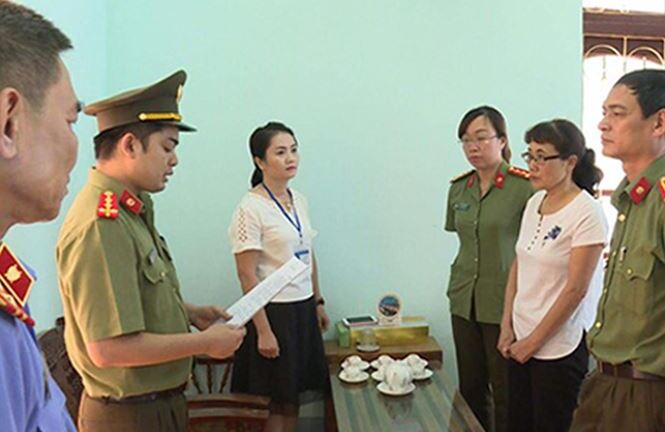 Gian lận thi cử ở Sơn La: 8 thí sinh được Giám đốc Sở GD&ĐT nhờ 'xem điểm' đều là con quan chức