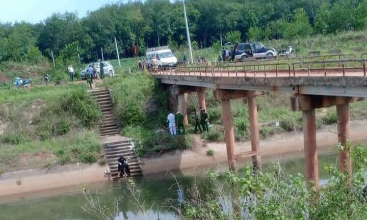 Thi thể nữ giới trôi dạt trên kênh ở Bình Dương