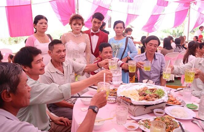 Đám cưới không dùng bia rượu tại Bình Phước