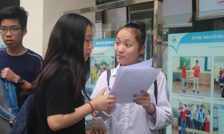 Đề Văn vào lớp 10 chuyên ở Hà Nội: Có thay đổi về chất lượng so với năm ngoái