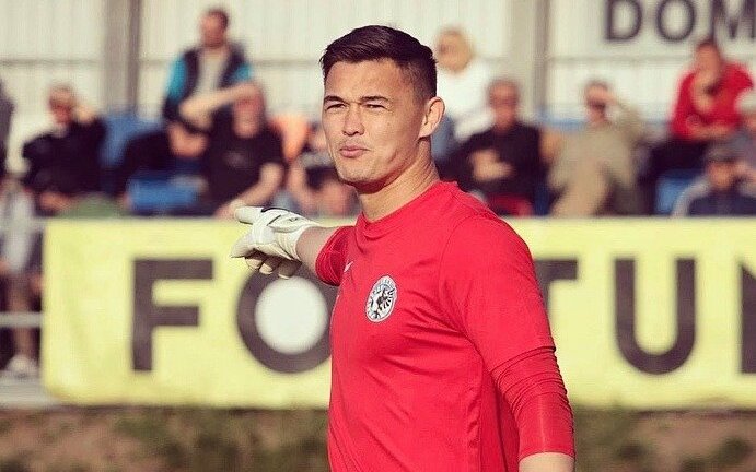 Thủ môn từng không xin được việc ở V-League sắp chơi bóng tại giải VĐQG Séc