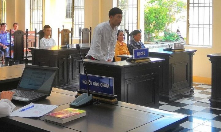 Kẻ sát hại người thân vì bị từ chối lời mời cà phê lĩnh án tù chung thân