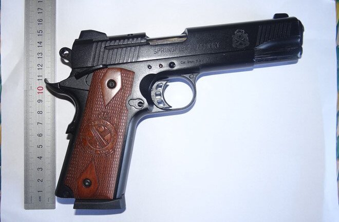 Nợ nần ngập đầu, nam thanh niên mua súng đi cướp của cụ ông 70 tuổi