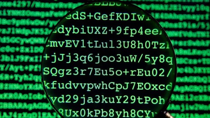 Tình báo Anh bị tố lưu trữ dữ liệu bất hợp pháp