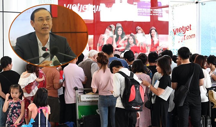 Thứ trưởng GTVT: 'Sẽ khiển trách hãng bay để hủy chuyến hàng loạt'