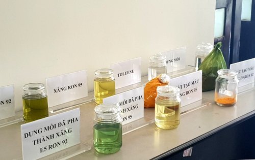 Quản lý thị trường nhận trách nhiệm trong vụ xăng giả Trịnh Sướng