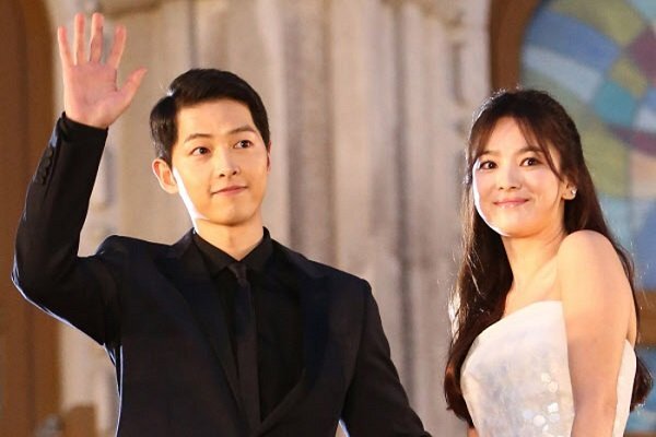 Giữa 'bão' ly hôn, soi tài sản trăm tỷ đồng của Song Joong Ki - Song Hye Kyo